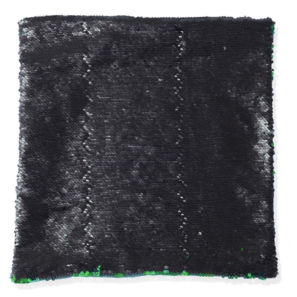 2 color change Sequin Pillow Cases NWOTS - Picture 10 of 10